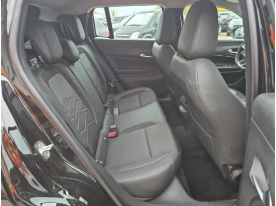 2025 Jeep Avenger Altitude