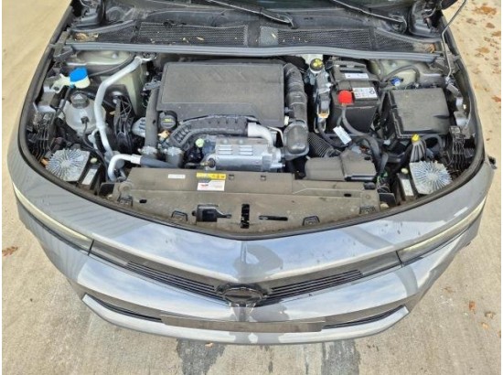 2025 Opel Astra L Sports Tourer Ultimate Paket