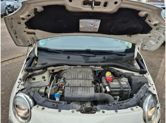 2017 FIAT 500 Lounge