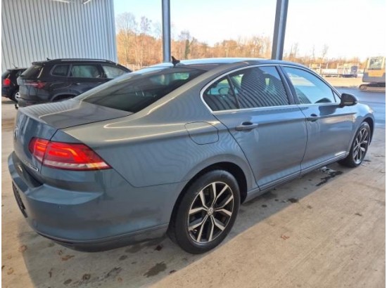 2015 Volkswagen Passat Lim. Comfortline BMT/Start-Stopp