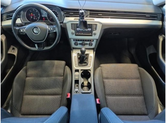 2015 Volkswagen Passat Lim. Comfortline BMT/Start-Stopp