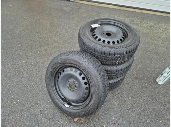 2022 Ford Focus Tunier Titanium