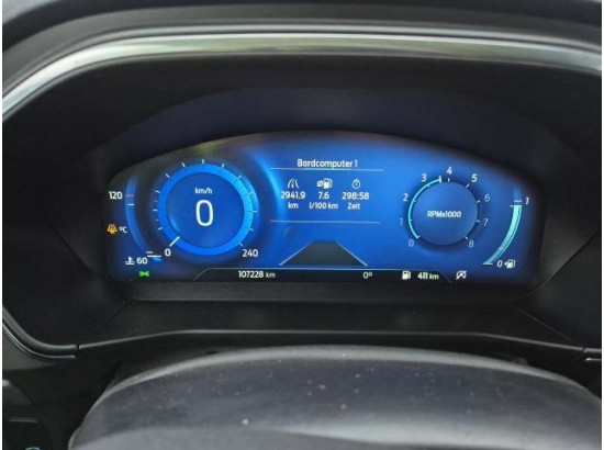 2022 Ford Focus Tunier Titanium