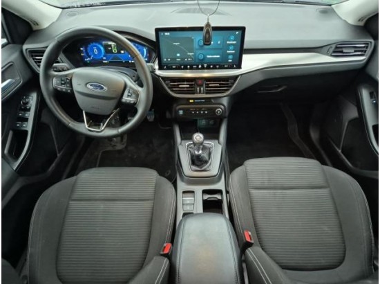 2022 Ford Focus Tunier Titanium