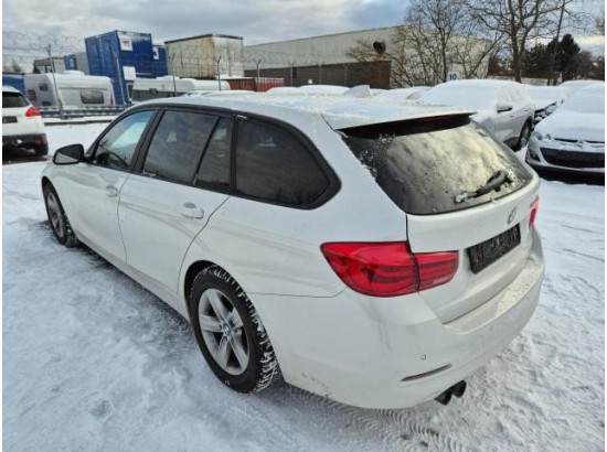 2016 BMW 3er Touring 320i Advantage