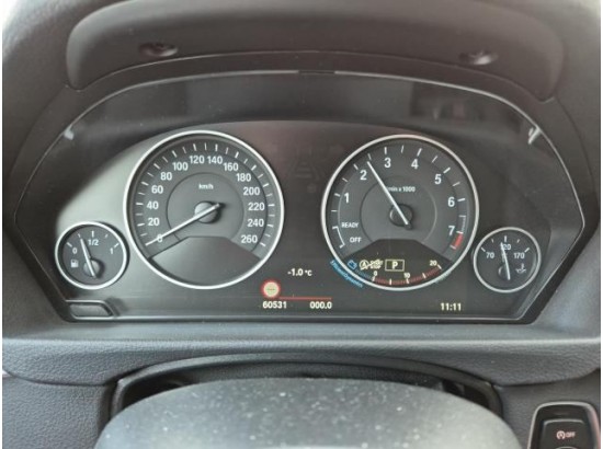 2016 BMW 3er Touring 320i Advantage