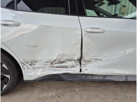 2025 Cupra Born 170kW