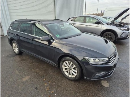 2024 Volkswagen Passat Variant Business