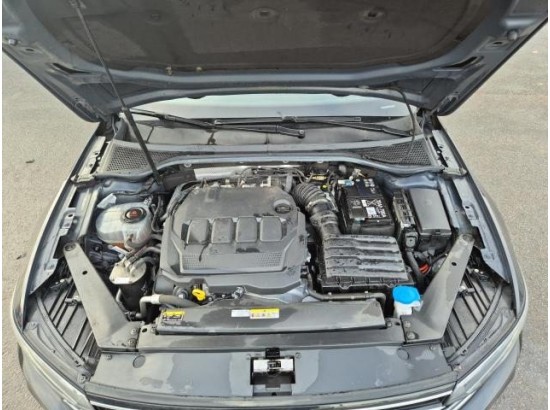 2024 Volkswagen Passat Variant Business