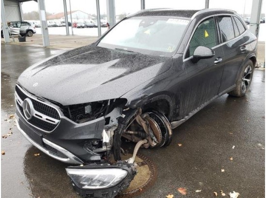 2024 Mercedes-Benz GLC GLC 300 de 4MATIC