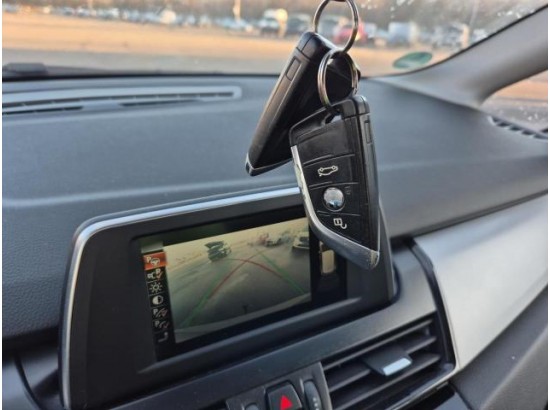 2015 BMW 2er Active Tourer 218i