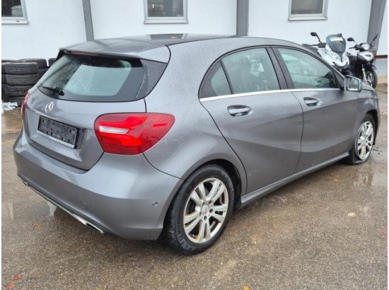 2016 Mercedes-Benz A -Klasse A 180 BlueEfficiency