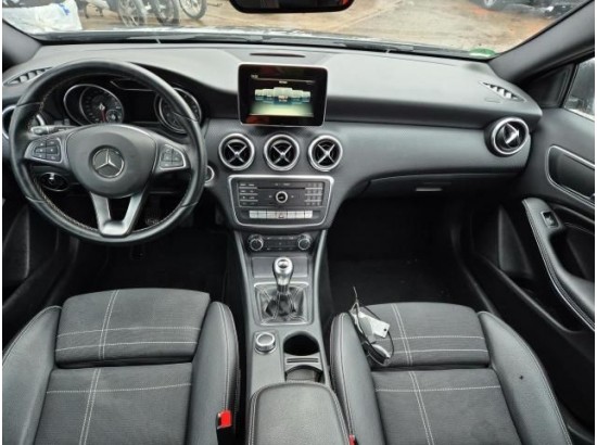 2016 Mercedes-Benz A -Klasse A 180 BlueEfficiency