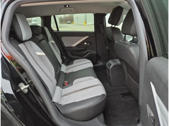 2024 Opel Astra L Sports Tourer Elegance