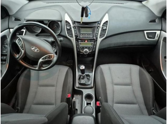 2016 Hyundai i30