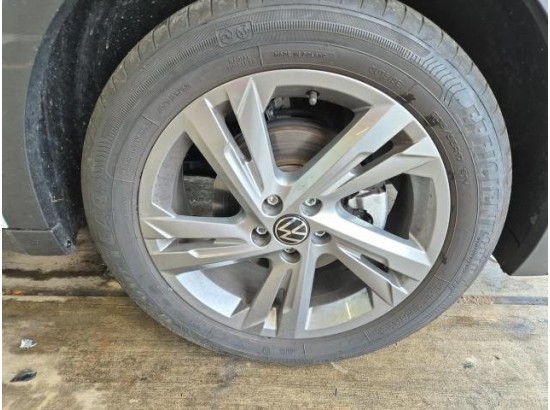 2025 Volkswagen T-Cross 1.5 TSI 110 kW R-Line