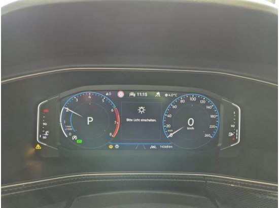 2025 Volkswagen T-Cross 1.5 TSI 110 kW R-Line