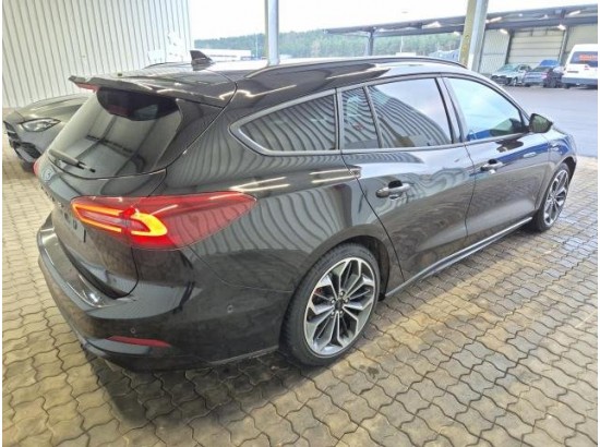 2025 Ford Focus Turnier ST-Line X