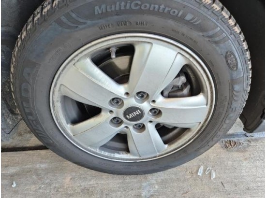 2023 Mini Mini Cooper Essential Trim