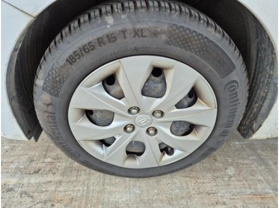 2016 Hyundai i20 blue Classic