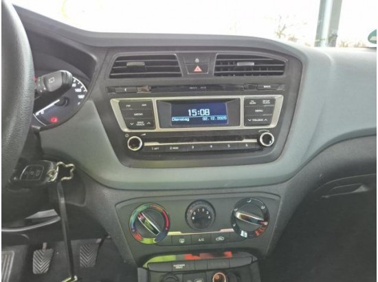 2016 Hyundai i20 blue Classic