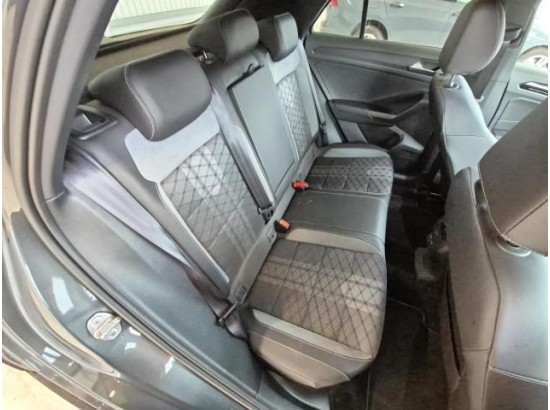 2025 Volkswagen T-Roc R-Line