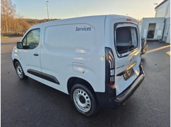 2023 Peugeot Partner Premium L1