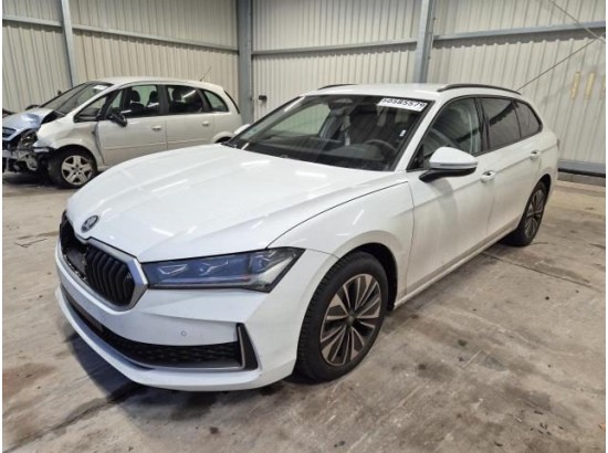 2025 Skoda Superb Combi 2.0 TSI 150 kW Selection