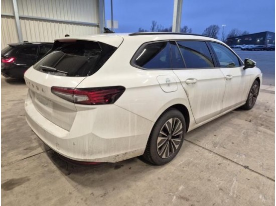 2025 Skoda Superb Combi 2.0 TSI 150 kW Selection