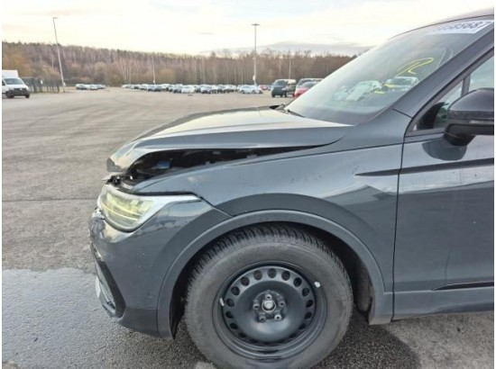 2022 Volkswagen Tiguan Life