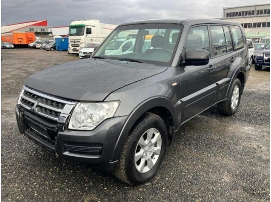2015 Mitsubishi Pajero 3.2 DI-D Basis