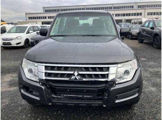 2015 Mitsubishi Pajero 3.2 DI-D Basis