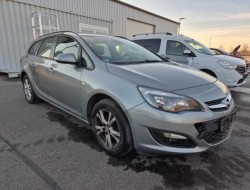 2015 Opel Astra J Sports Tourer Edition