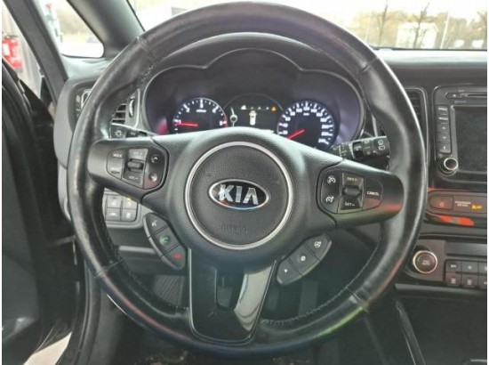2016 Kia Carens Spirit