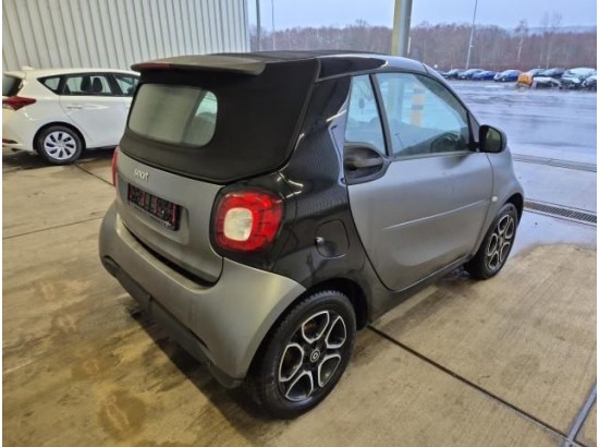 2019 Smart fortwo cabrio Basis 66 kW