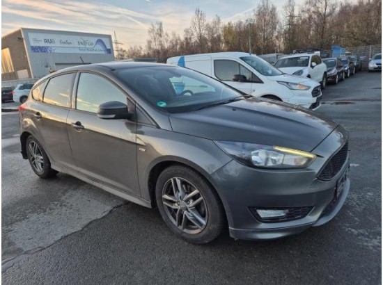 2017 Ford Focus Lim. ST-Line