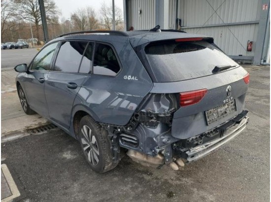 2025 Volkswagen Golf VIII Variant 1.5 TSI 110 kW Goal