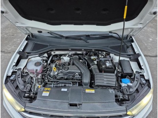 2025 Volkswagen T-Roc Style