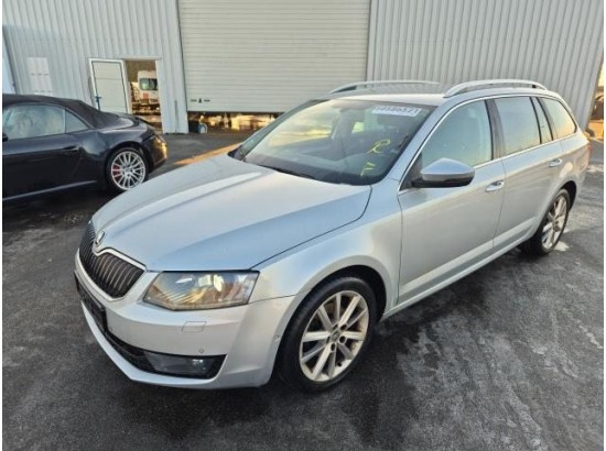 2015 Skoda Octavia Combi Elegance