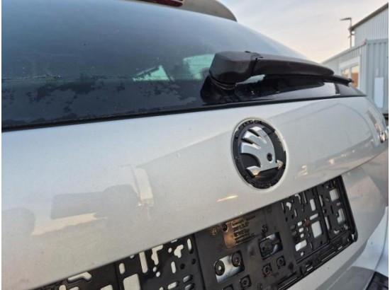 2015 Skoda Octavia Combi Elegance