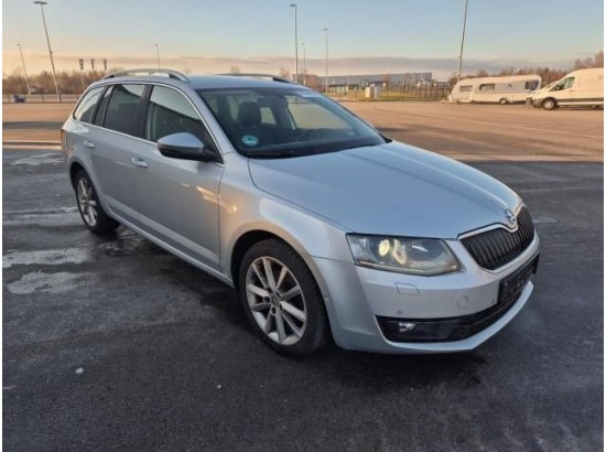 2015 Skoda Octavia Combi Elegance