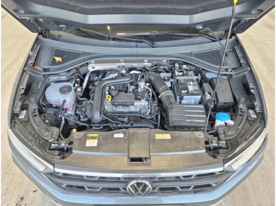 2025 Volkswagen T-Roc Basis