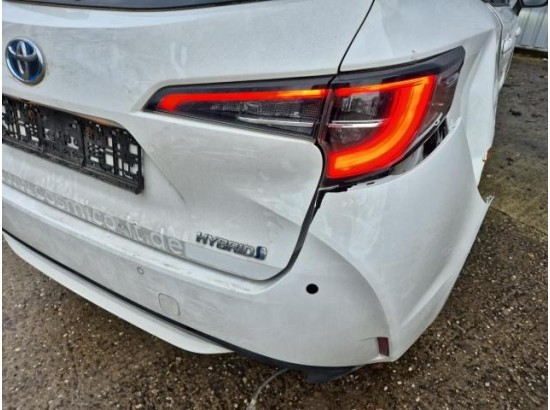 2022 Toyota Corolla Touring Sports Hybrid Team D