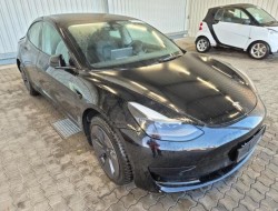 2022 Tesla Model 3 Hinterradantrieb