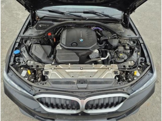 2022 BMW 3er Touring 318 d