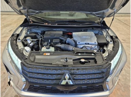 2024 Mitsubishi Eclipse Cross Plus Select Hybrid 4WD