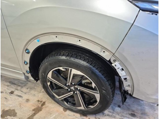 2024 Mitsubishi Eclipse Cross Plus Select Hybrid 4WD