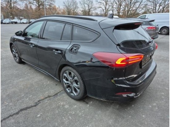 2025 Ford Focus Tunier ST-Line X