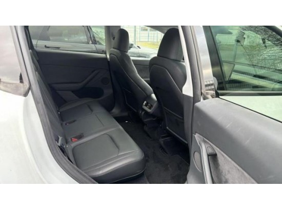 2023 Tesla Model Y Long Range Dual AWD