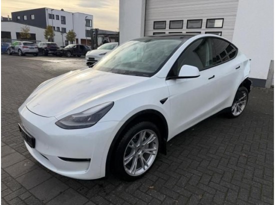 2023 Tesla Model Y Long Range Dual AWD